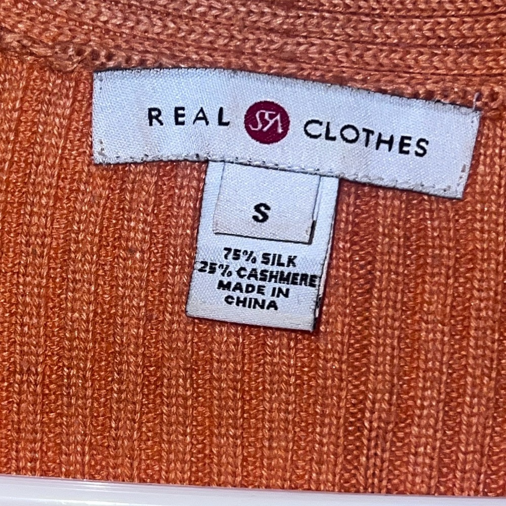 V-Neck Ribbed Sweater - Rust - Picture 4 of 4